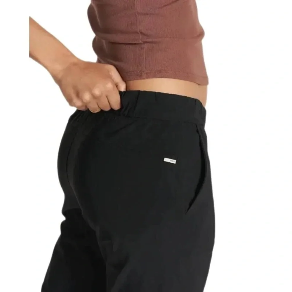NWT Vuori Wayfarer Pants Tapered Women’s X- Small MSRP $98 Black - Picture 11 of 11